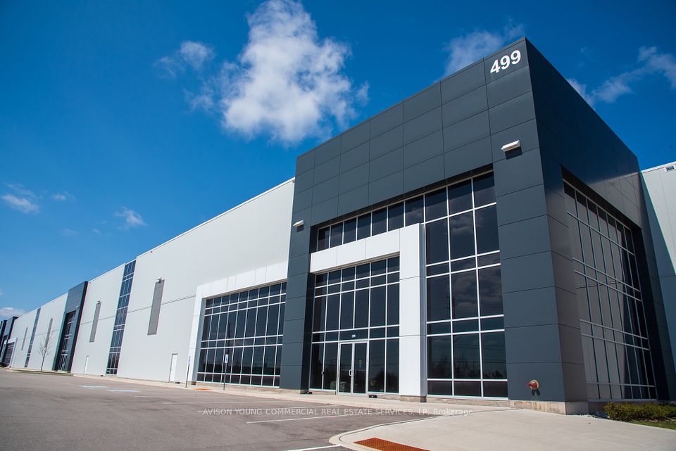 499 Great Lakes Boulevard, Unit 101, Oakville
