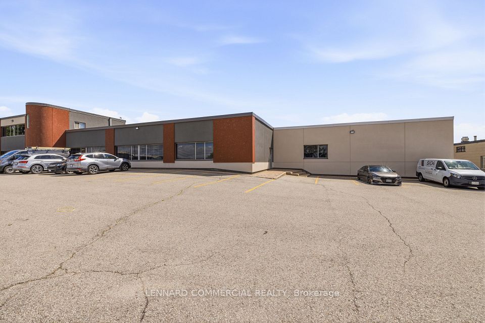 150 Norfinch Drive, Unit 1, North York
